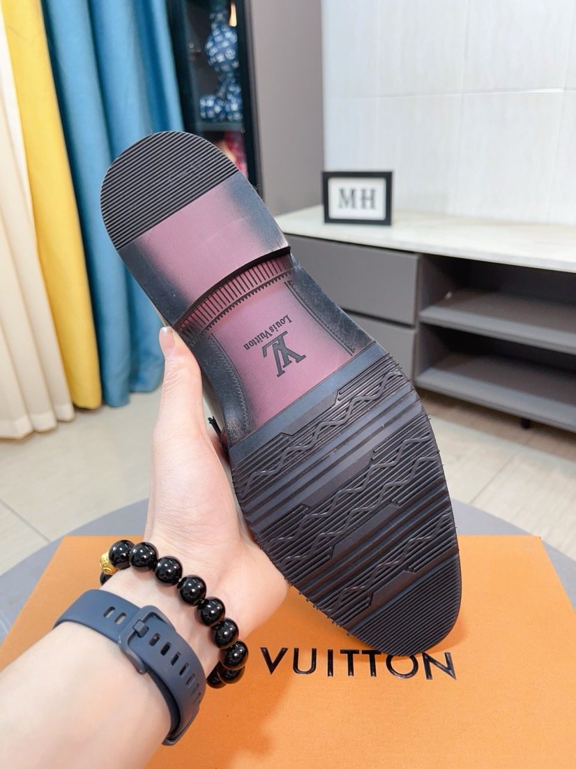 Louis Vuitton Textured Hardware Loafers — detail